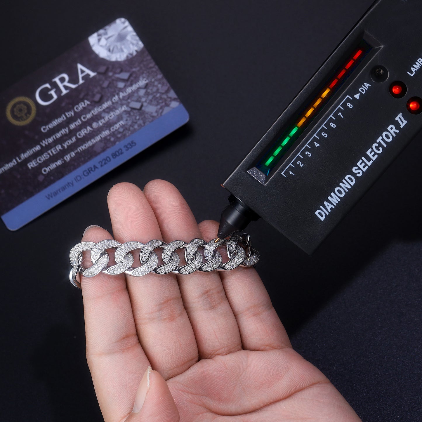 Set With Top-quality Moissanite, This Luxurious And Fashionable Light Luxury Jewelry Silver Bracelet Is Made Of S925 Silver Electroplated With Platinum