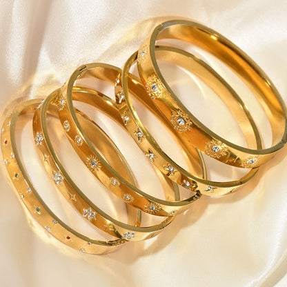 Retro Sunflower Diamond-Encrusted Bracelet Gold Polished Cuff
