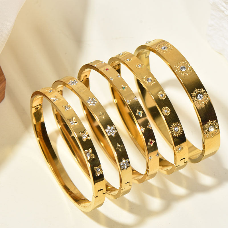 Retro Sunflower Diamond-Encrusted Bracelet Gold Polished Cuff