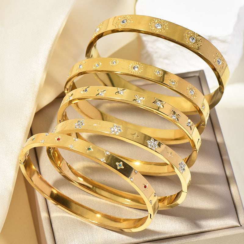 Retro Sunflower Diamond-Encrusted Bracelet Gold Polished Cuff